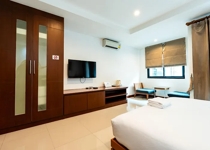 Apartment Yon Sukhumvit 4 Bts Nana