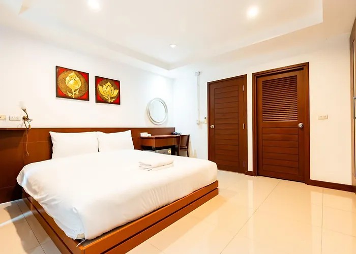 Yon Sukhumvit 4 Bts Nana Apartment Bangkok