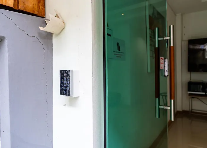 Apartment Yon Sukhumvit 4 Bts Nana *