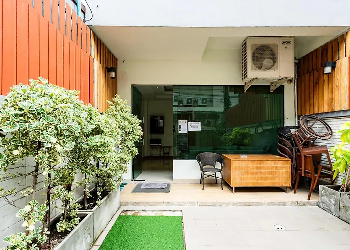 Apartment Yon Sukhumvit 4 Bts Nana Bangkok