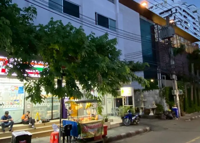 Yon Sukhumvit 4 Bts Nana *